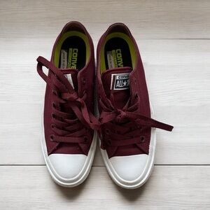 CONVERSE CHUCK TAYLOR ALL STAR II OX DEEP BORDEAU.